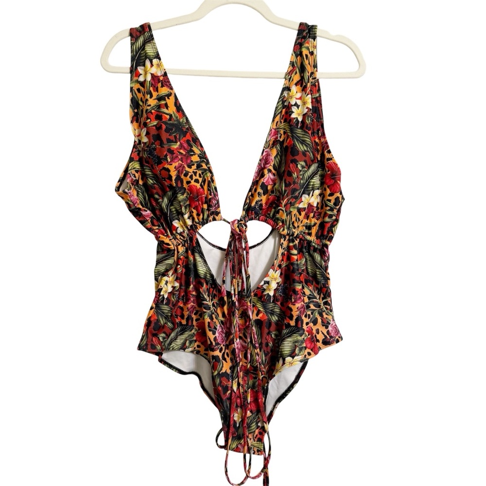 Leopard Jungle Floral Cut Out One piece Swim Suite 1X - Picture 2 of 5